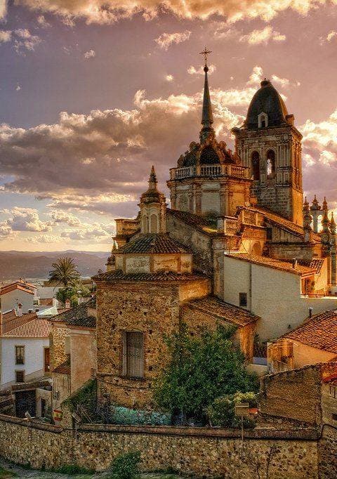 Salón del Jamón Ibérico, Jerez de los Caballeros, Extremadura, jamón, turismo del jamón, turismo, turismo gastronómico