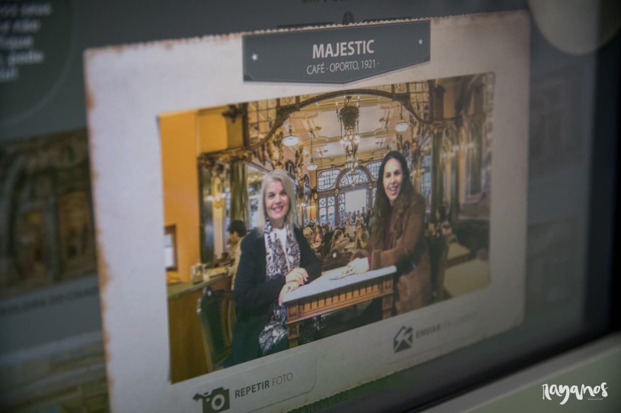 Fotomontaje del Café Majestic de Oporto.